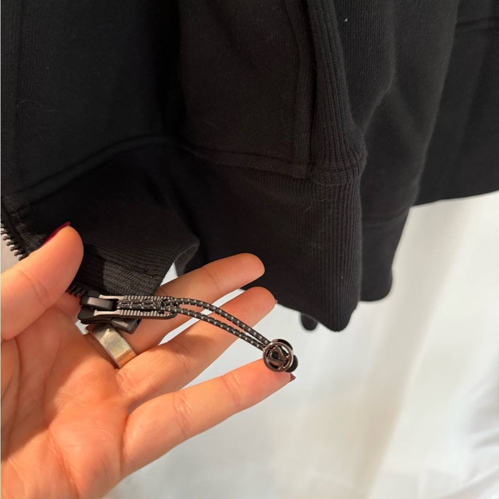 Lululemon Scuba Full Zip Black Size: 10 - Picture 4 of 5